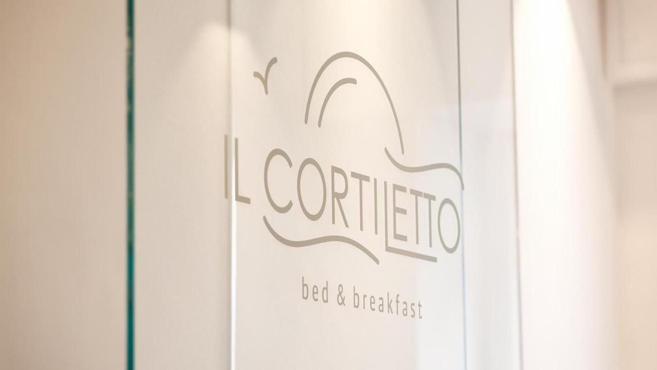 B&B Il Cortiletto Порто-Чезарео Екстер'єр фото